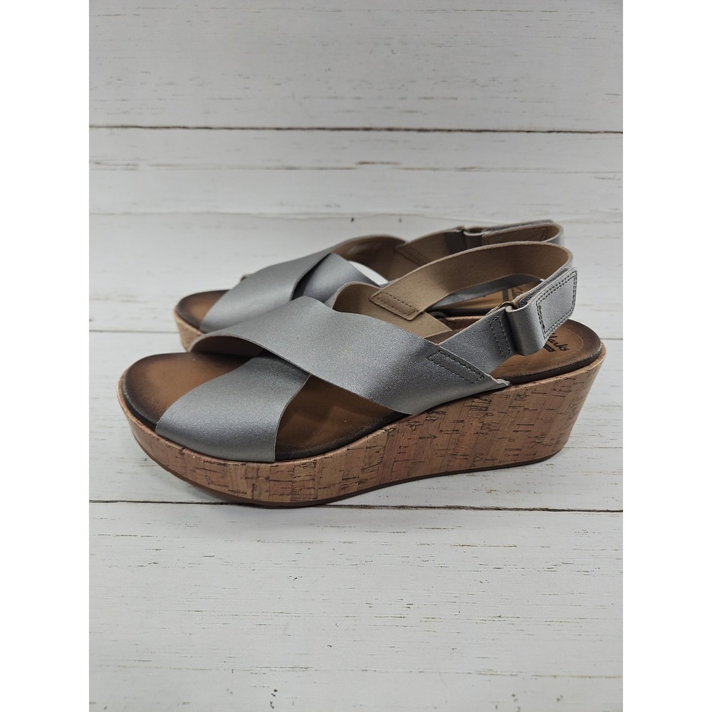 Clarks Stasha Hale Cork Wedge Slingback Sandal Womens 11 W Silver Metallic